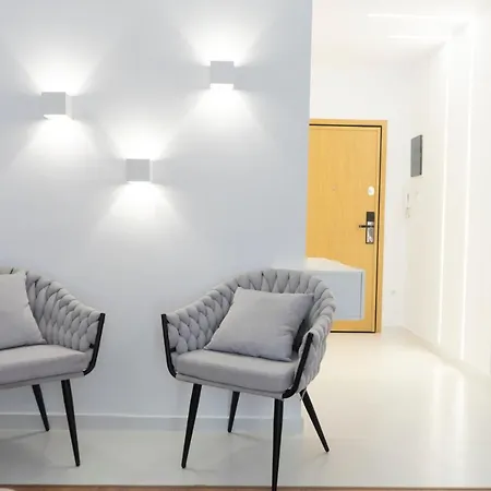 New Modern Style Next To The Train Station Apartman Szaloniki
